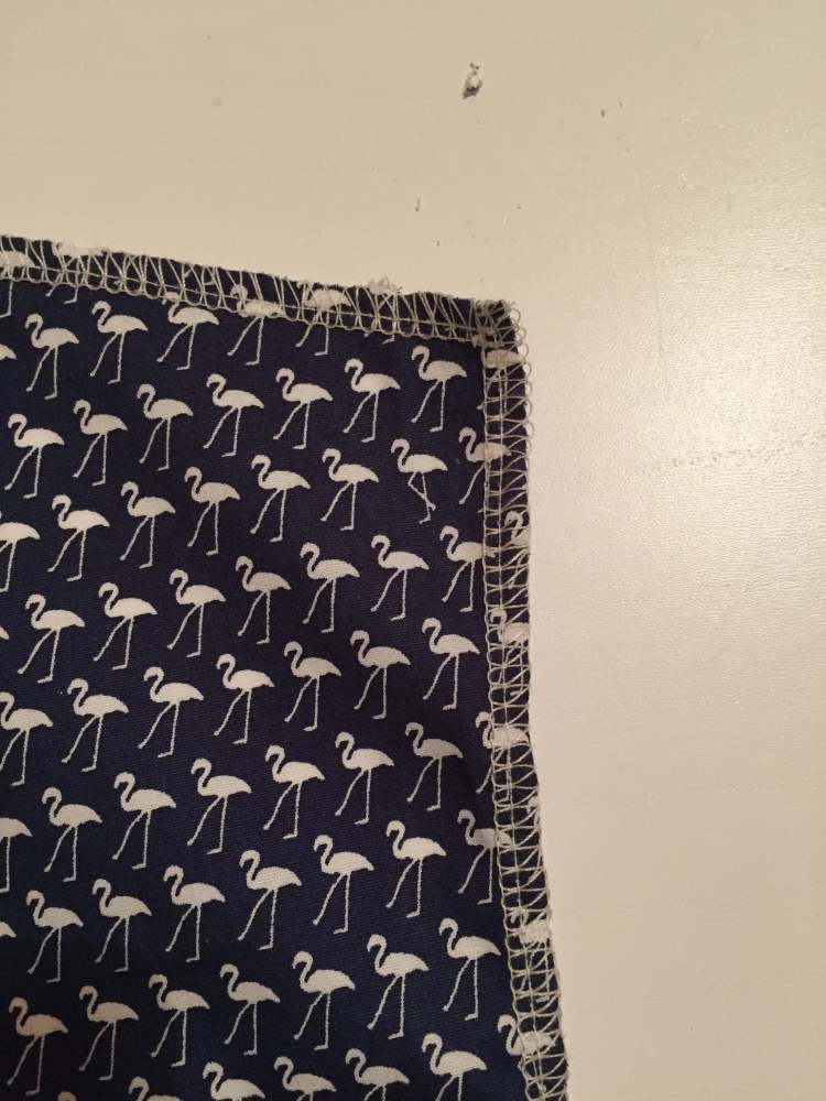 Overlocking the fabric edges